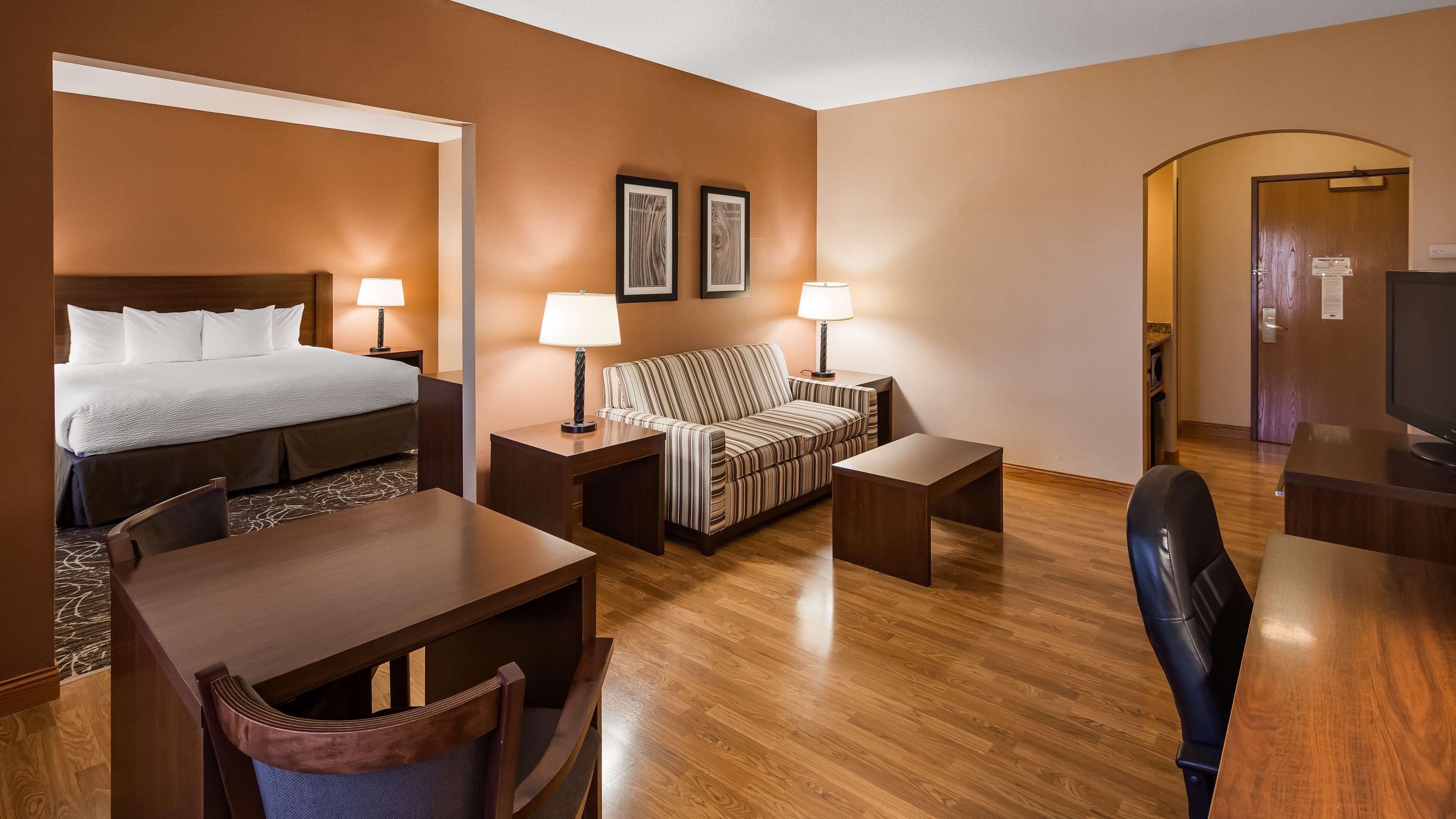 Best Western Plus Chelsea Hotel Monticello Экстерьер фото